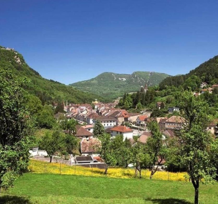 Gite Au Coeur Du Jura Entre Comte Et Vin Jaune, Gite Vin Jaune Chamole 外观 照片
